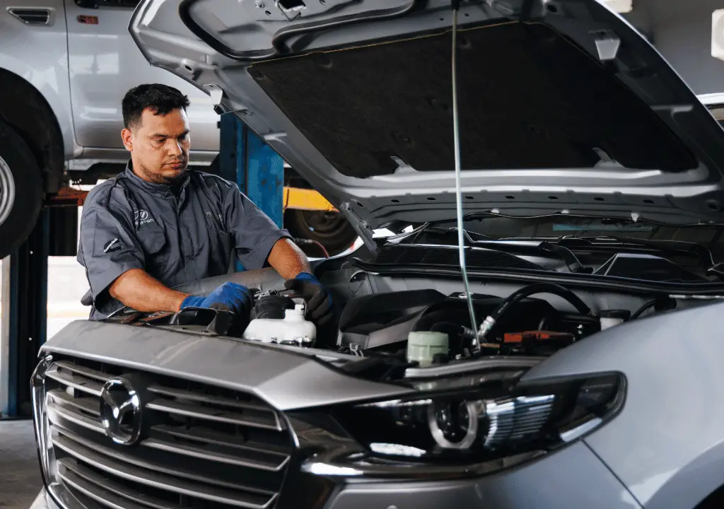 SOLUCIONES-AUTOMOTRICES-TALLER-1024X720
